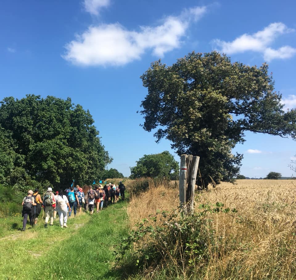 215795228_136400138610619_936638510205713219_n